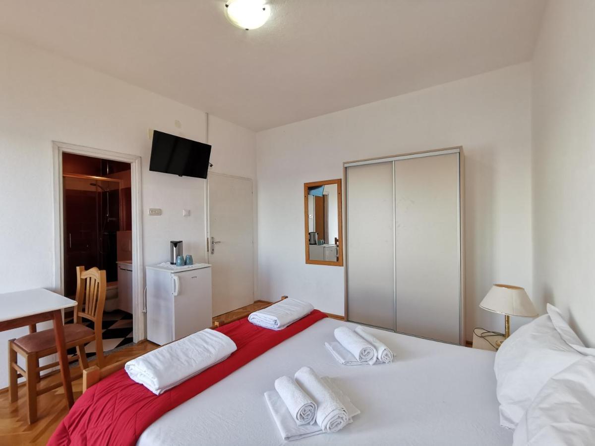 Rooms Ante ทริบานี-ครุสชิซา ภายนอก รูปภาพ